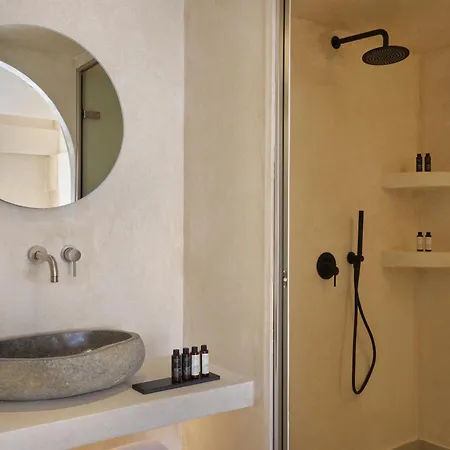 Heyday Luxury * بيريسا