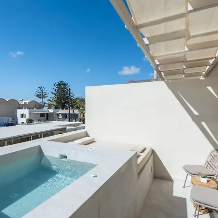 Heyday Luxury Otel Perissa (Santorini)