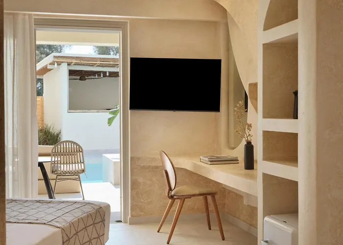 Hotel Heyday Luxury Perissa (Santorini)