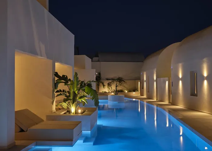 Ξενοδοχείο Heyday Luxury Περίσσα