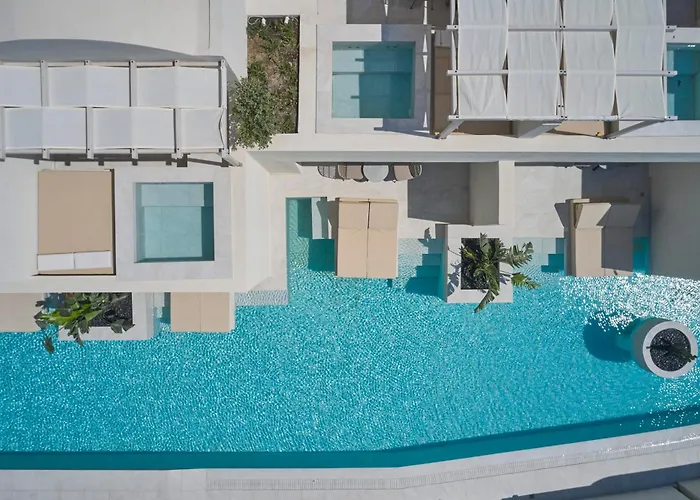 Ξενοδοχείο Heyday Luxury Περίσσα