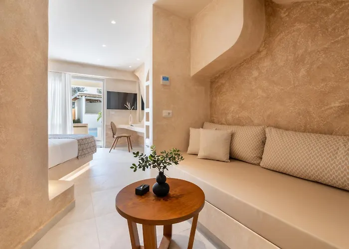 Ξενοδοχείο Heyday Luxury *