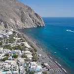 Heyday Luxury * Perissa (Santorini)