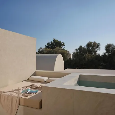 Heyday Luxury Περίσσα